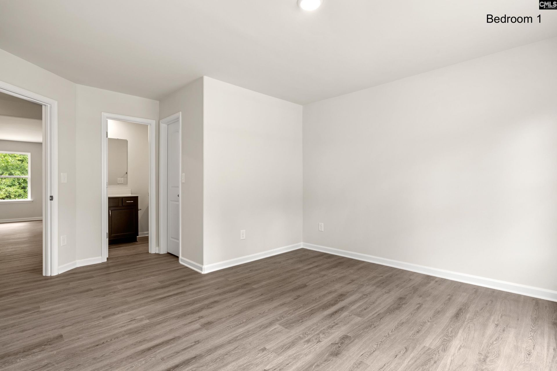 2370 University Drive  Photo 11