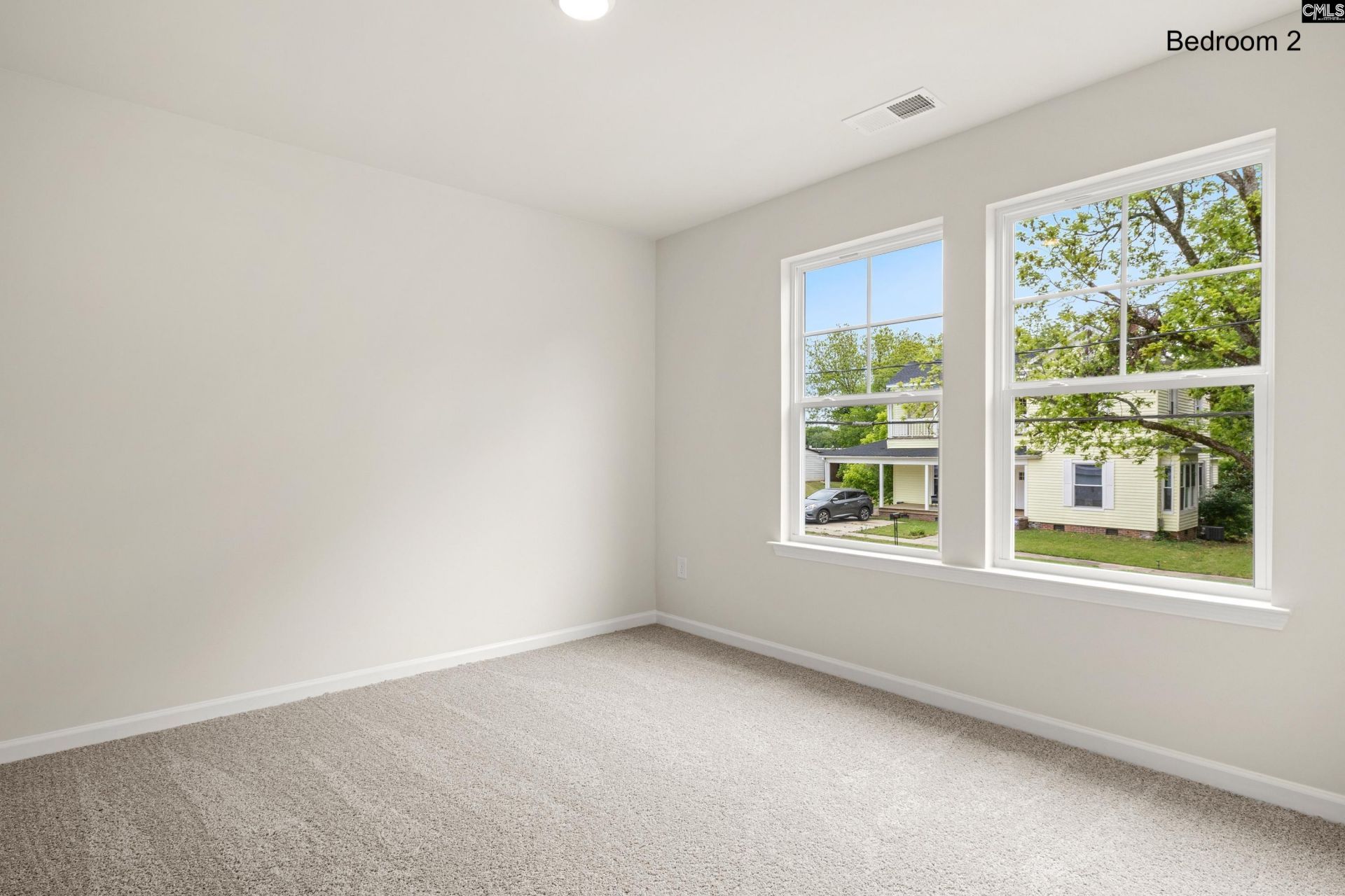 2370 University Drive  Photo 19