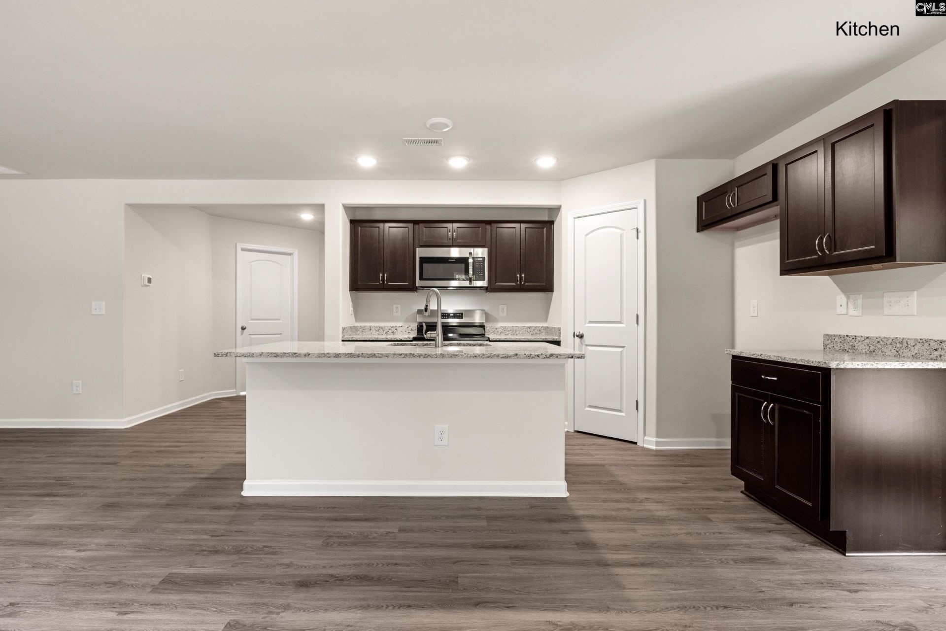 2370 University Drive  Photo 4