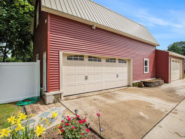 213 W Chicago Street, Coldwater, MI 49036