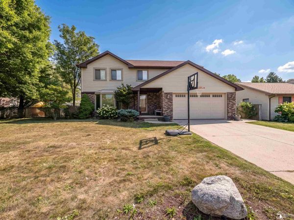 495 Grace Drive, Monroe, MI 48161