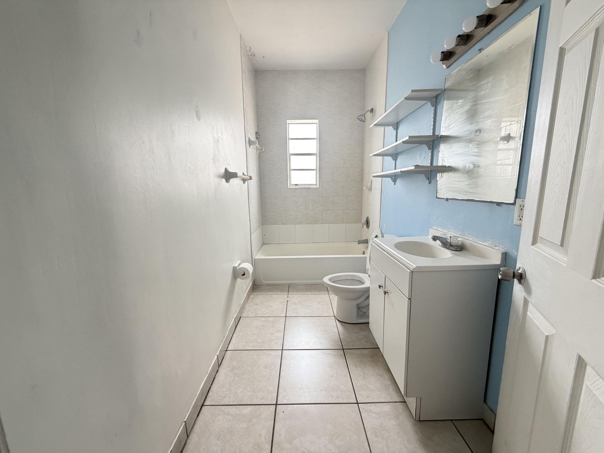 313 N Krome Avenue, Unit A, Homestead, FL 33030 Photo