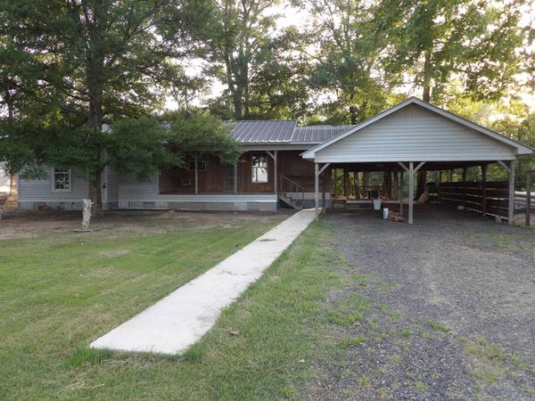 200 N Bayou Drive, Lake Village, AR 71653