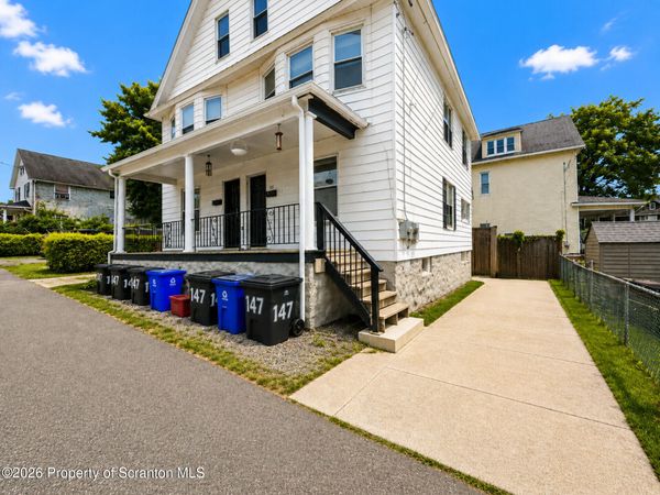 747 749 Roberts Court, Scranton, PA 18504