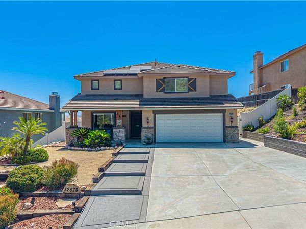 32628 Ridge Top Lane, Castaic, CA 91384