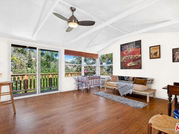 19899 Grand View Drive, Topanga, CA 90290