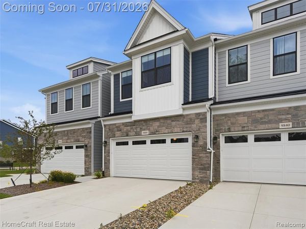 9880 Firwood, Plymouth Twp, MI 48170