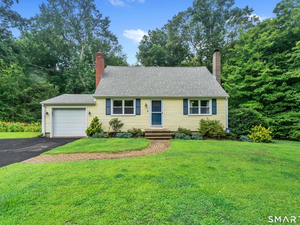 23 Cedar, Clinton, CT 06413