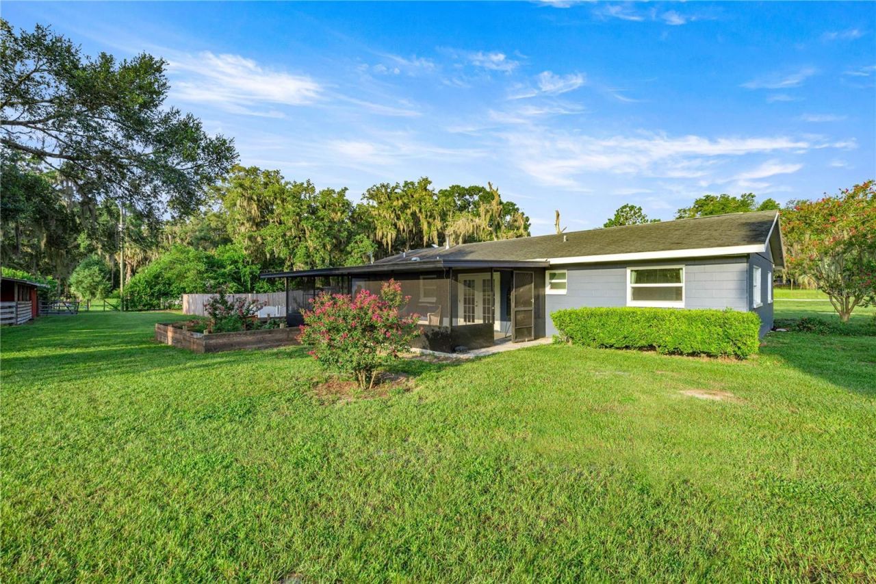 15027 SW 91st Street, Archer, FL 32618 Photo