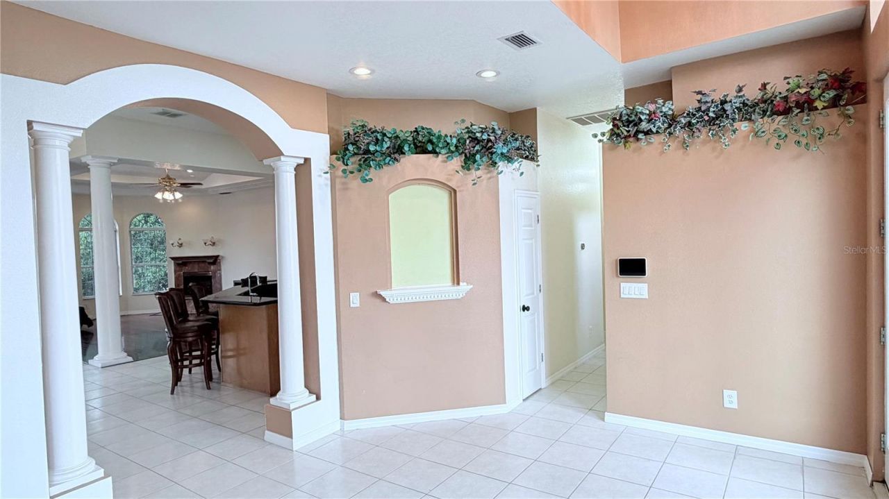 3187 Shoreline Drive, Clearwater, FL 33760 Photo