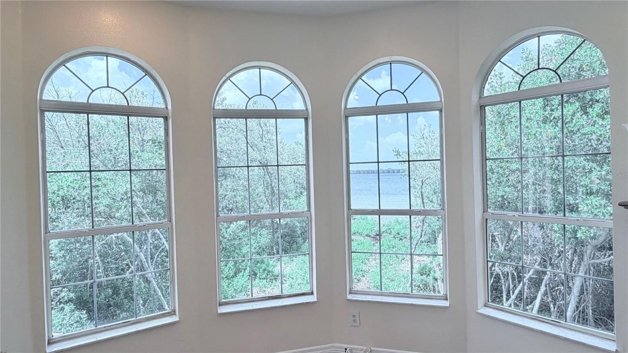 3187 Shoreline Drive, Clearwater, FL 33760 Photo