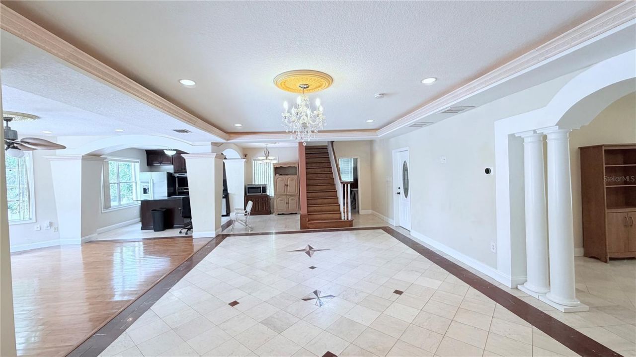 3187 Shoreline Drive, Clearwater, FL 33760 Photo