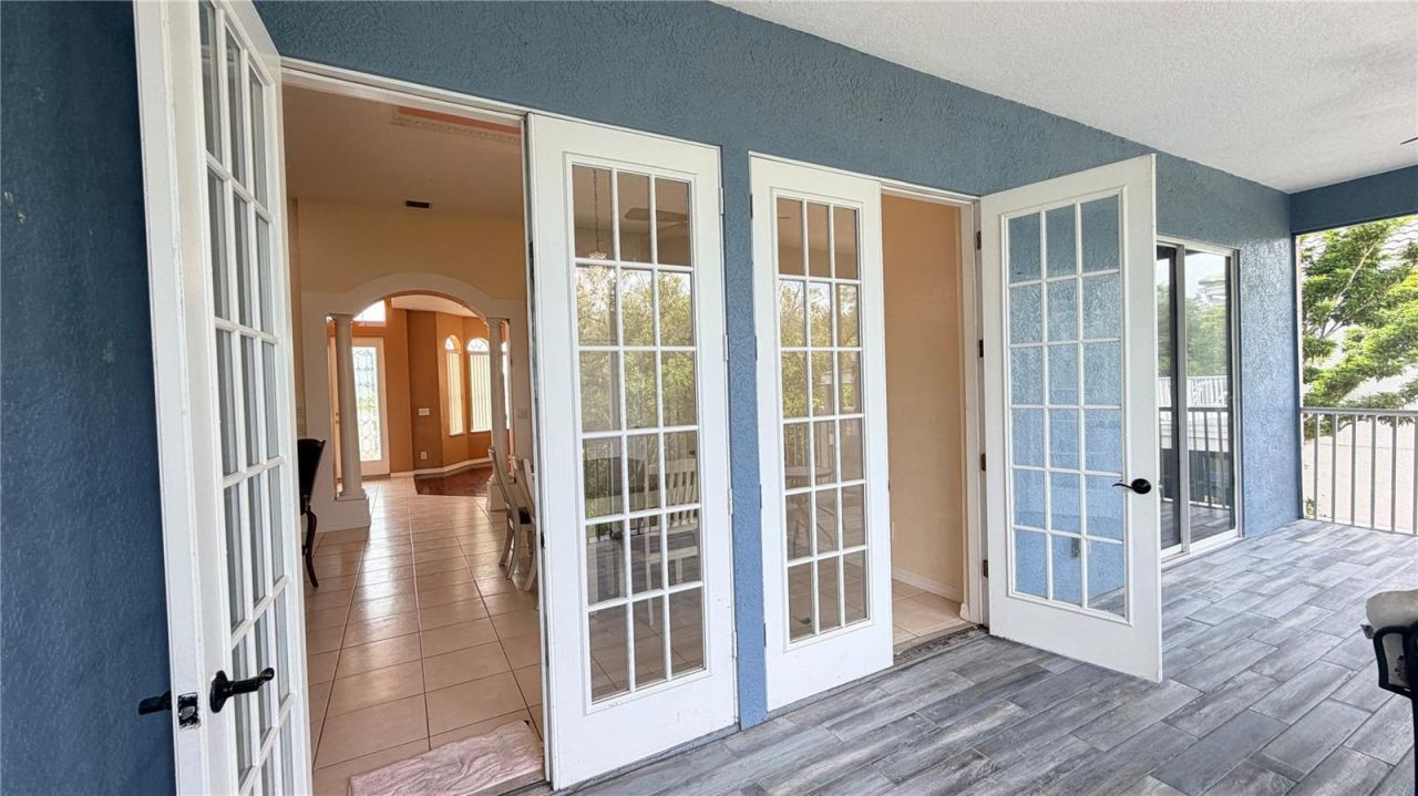3187 Shoreline Drive, Clearwater, FL 33760 Photo