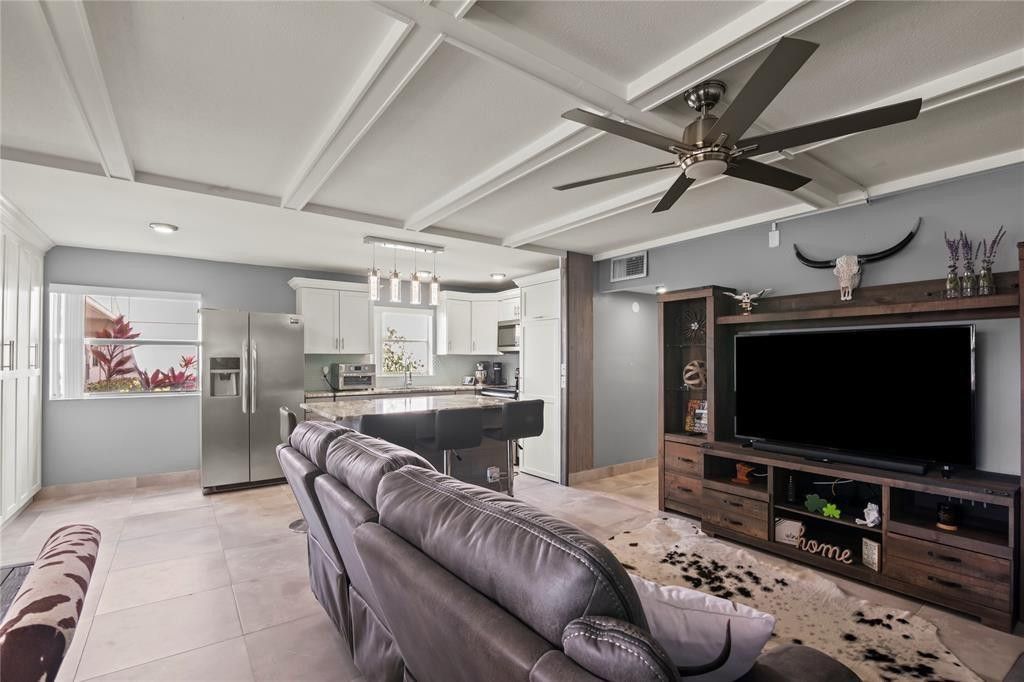 352 Saxony Trail, Unit 352, Delray Beach, FL 33446 Photo