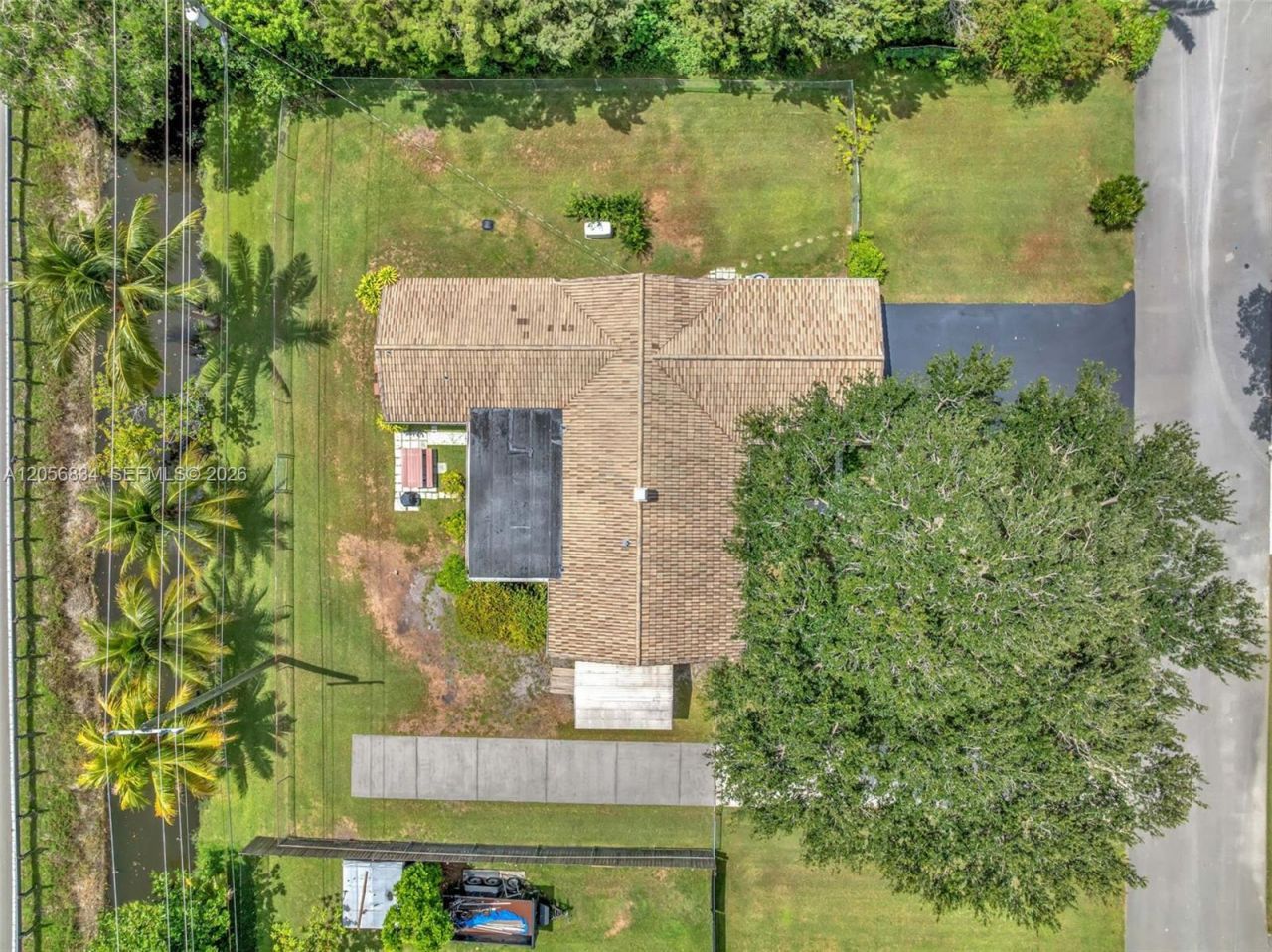 4770 SW 70th Ter, Davie, FL 33314 Photo
