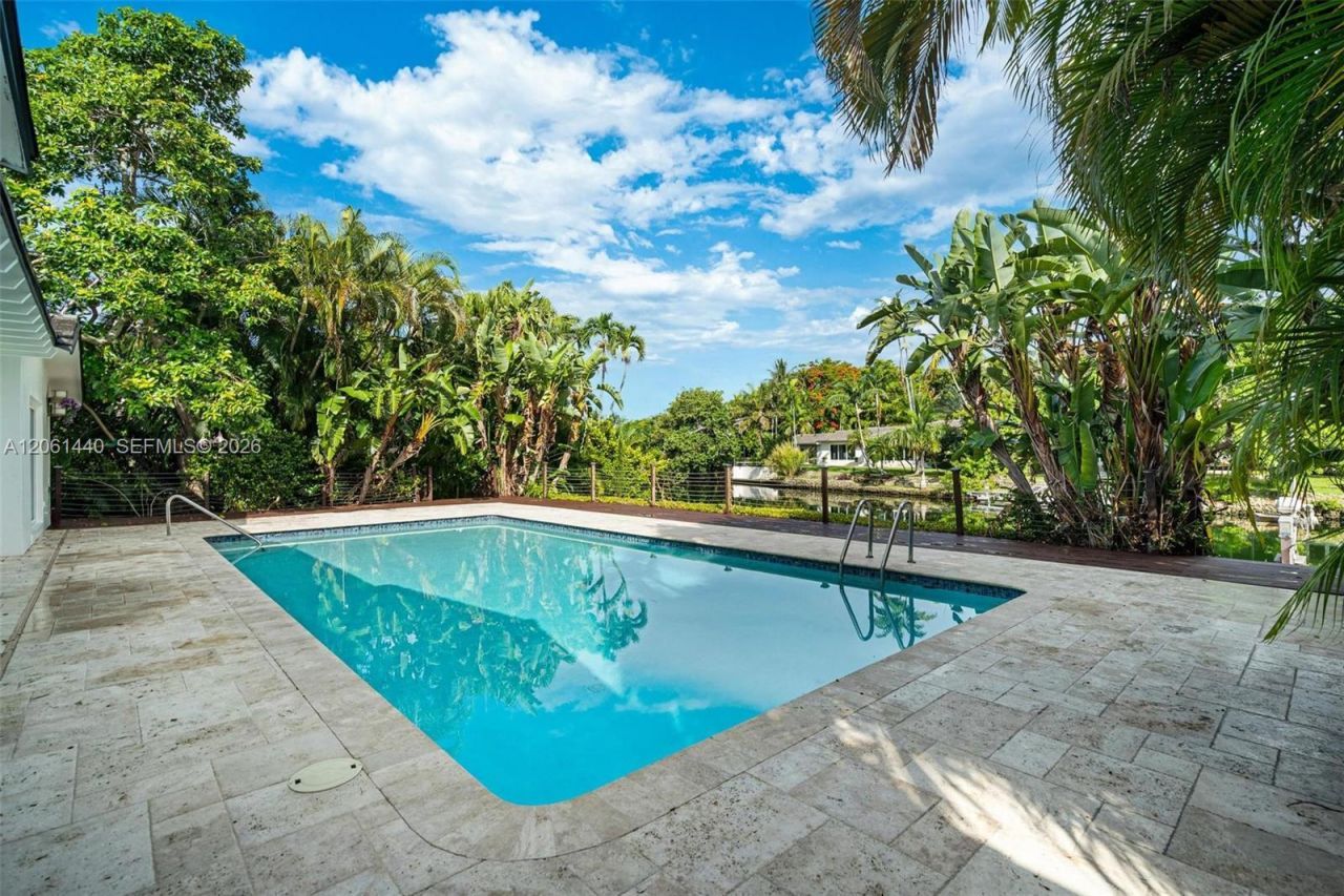 739 Blue Rd , Coral Gables, FL 33146 Photo