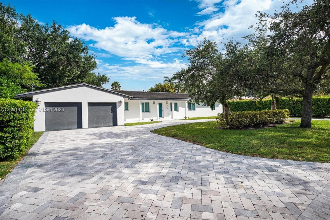739 Blue Rd , Coral Gables, FL 33146 Photo