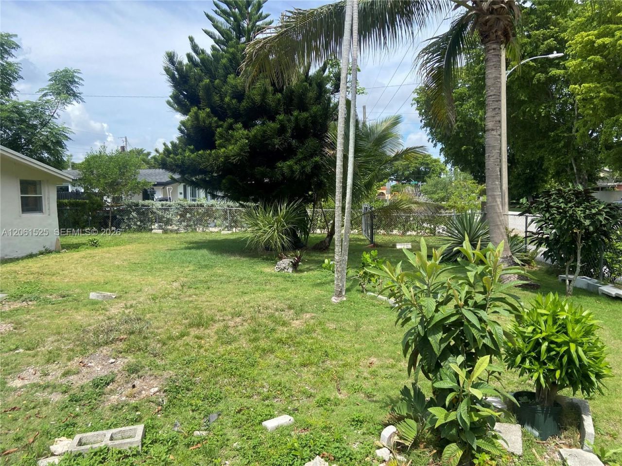11530 SW 136th St, Miami, FL 33176 Photo