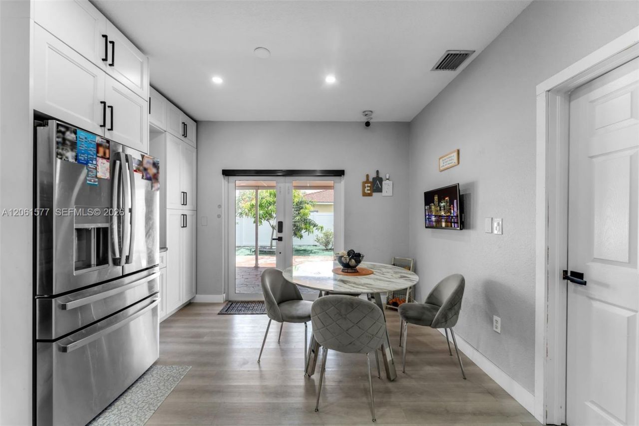 12260 SW 214th St , Unit 2, Miami, FL 33177 Photo
