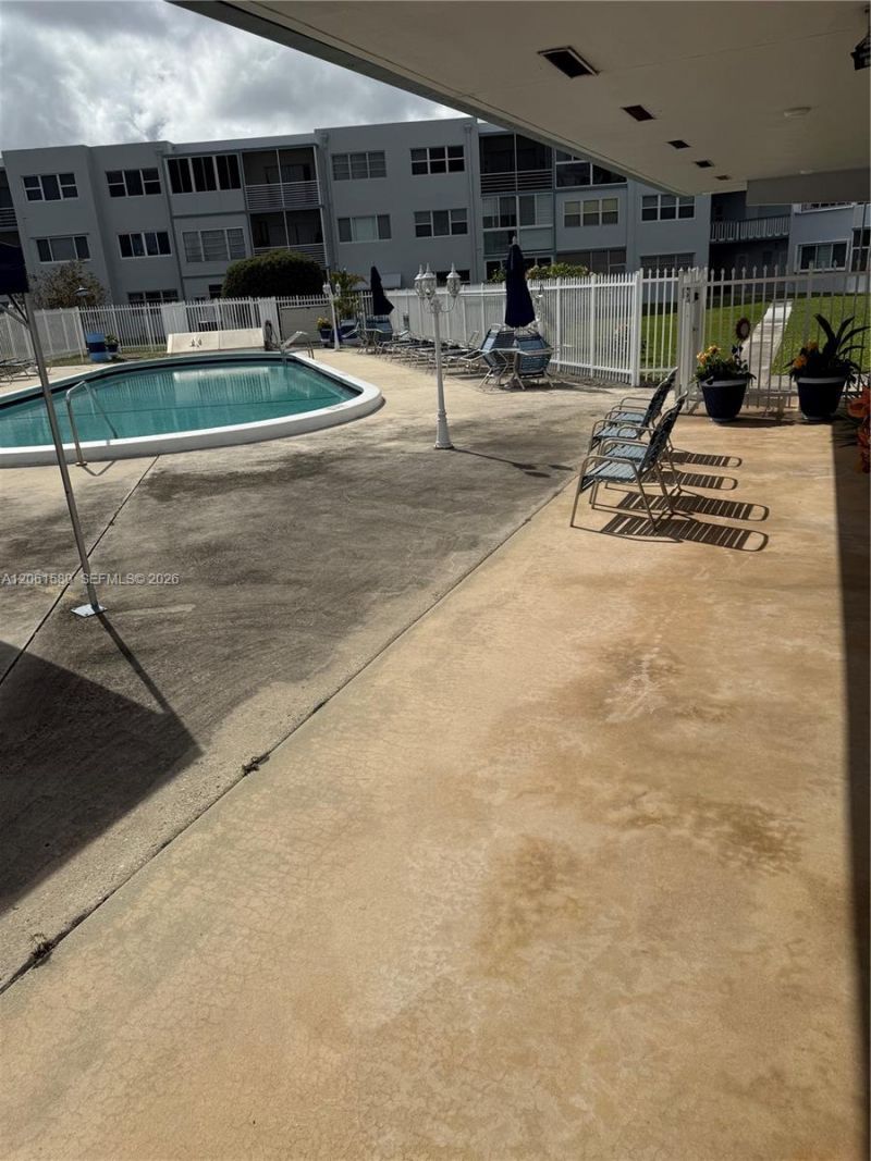 2200 Park Ln , Unit 311, Hollywood, FL 33021 Photo
