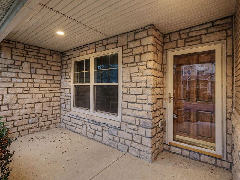 6060 Coventry Meadow Lane, Hilliard, OH 43026 Photo 3