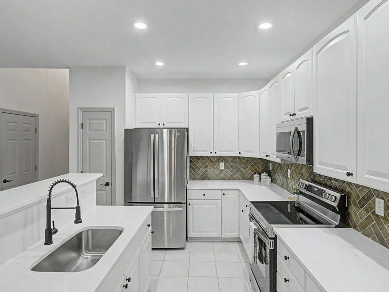 6060 Coventry Meadow Lane, Hilliard, OH 43026 Photo 9