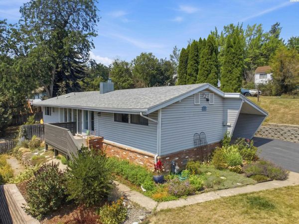235 SW Arbor St, Pullman, WA 99163