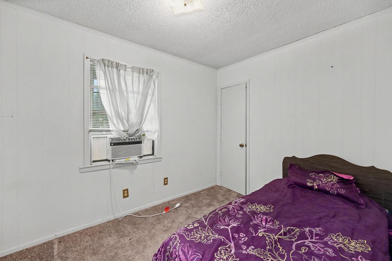 419 Cleveland Street Photo 11