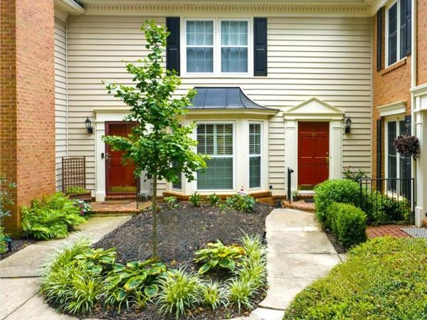44 Mount Vernon Circle, Sandy Springs, GA 30338