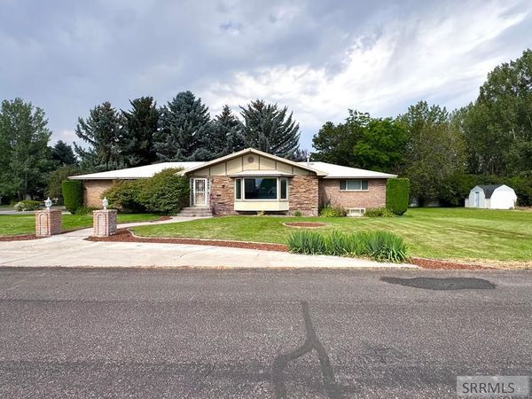 3839 E 12 N, RIGBY, ID 83442