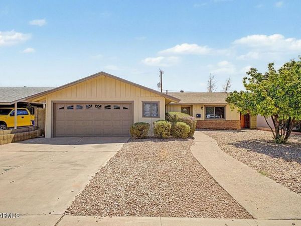 741 N JAY Street, Chandler, AZ 85225