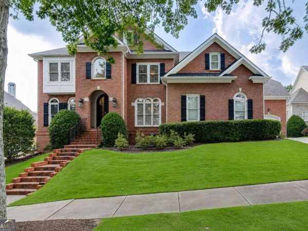 1083 Meadow Bluff Terrace, Suwanee, GA 30024