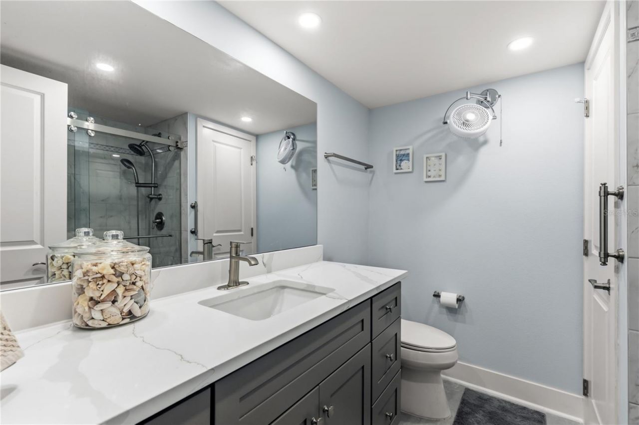 1 Windrush Boulevard, Unit 63, Indian Rocks Beach, FL 33785 Photo