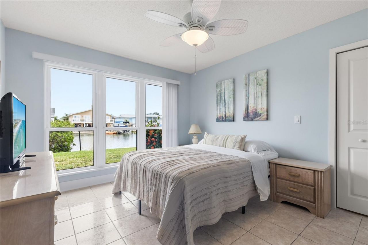 1 Windrush Boulevard, Unit 63, Indian Rocks Beach, FL 33785 Photo