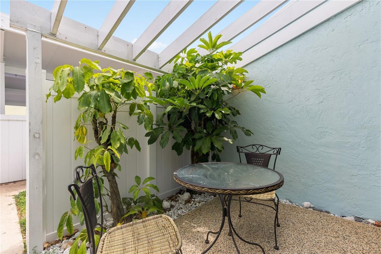 1 Windrush Boulevard, Unit 63, Indian Rocks Beach, FL 33785 Photo
