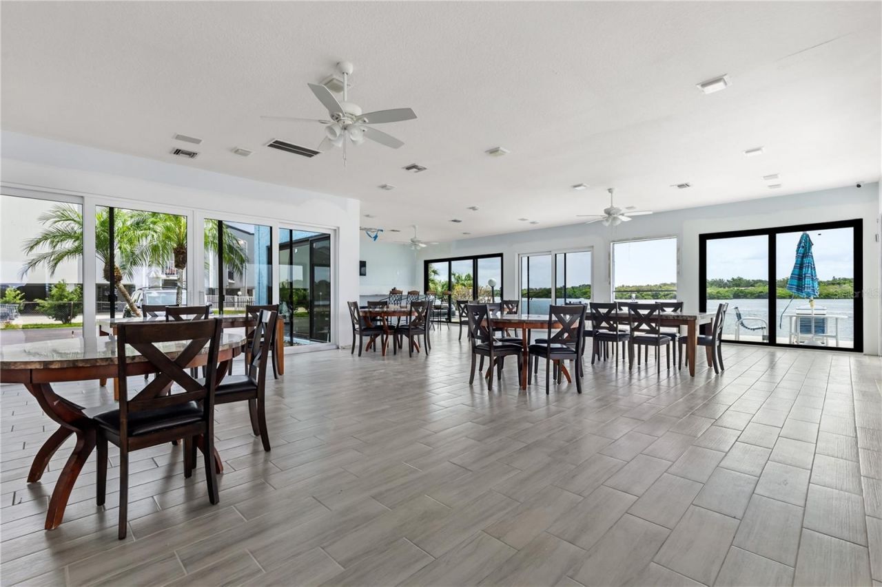 1 Windrush Boulevard, Unit 63, Indian Rocks Beach, FL 33785 Photo