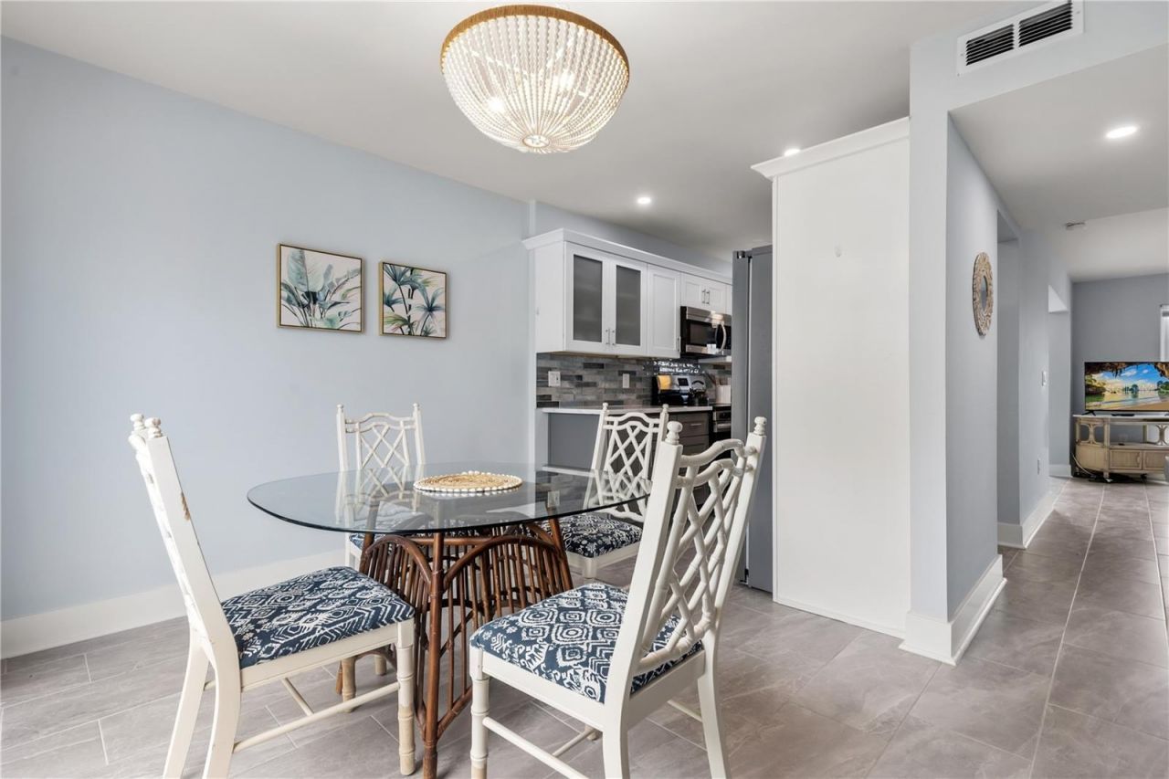 1 Windrush Boulevard, Unit 63, Indian Rocks Beach, FL 33785 Photo