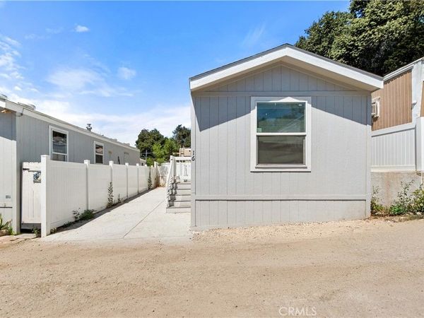 12741 Sierra Highway, Unit 16, Agua Dulce, CA 91390