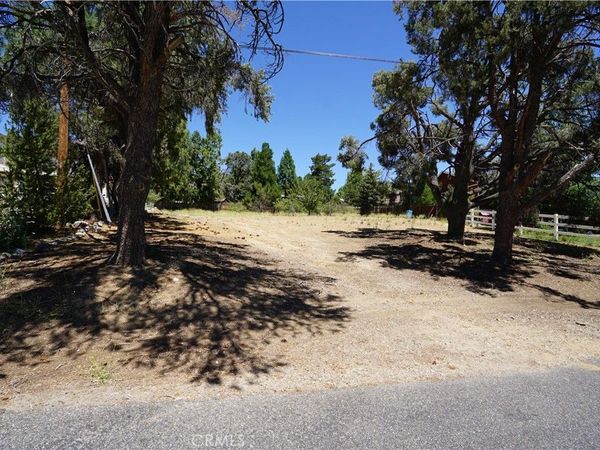 1016 Coldwater, Frazier Park, CA 93225