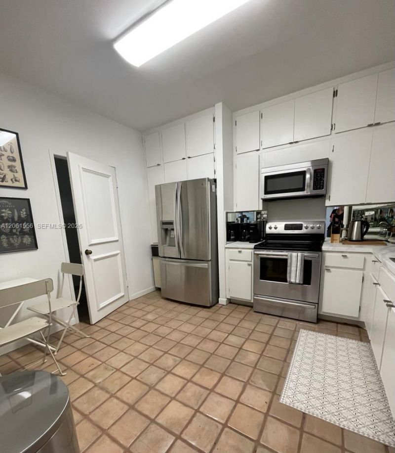 151 Crandon Blvd , Unit 822, Key Biscayne, FL 33149 Photo