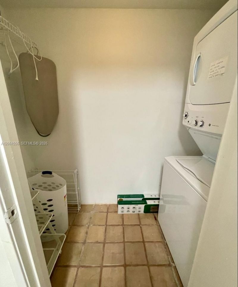 151 Crandon Blvd , Unit 822, Key Biscayne, FL 33149 Photo