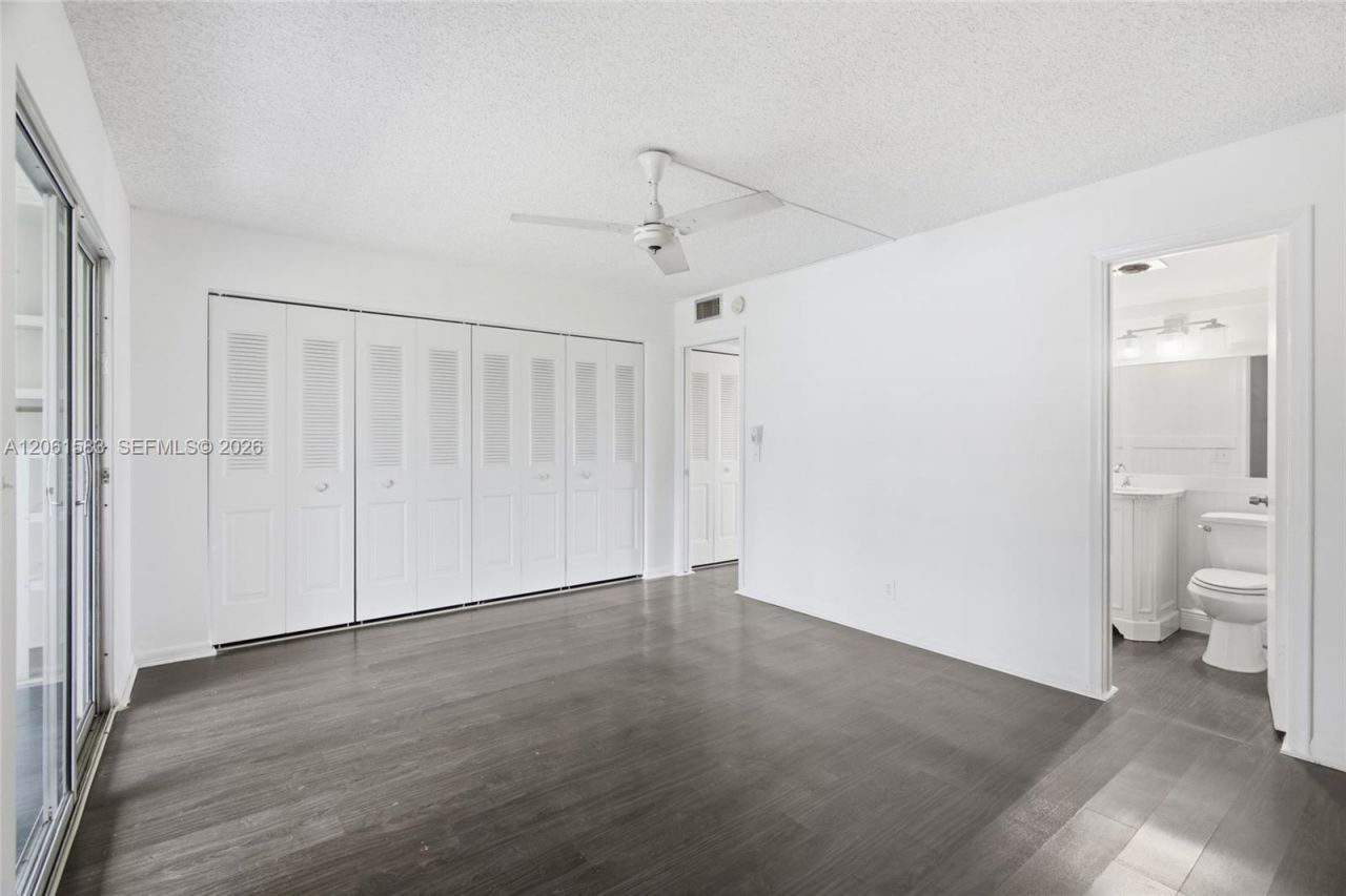 309 Southampton A, Unit 309, West Palm Beach, FL 33417 Photo