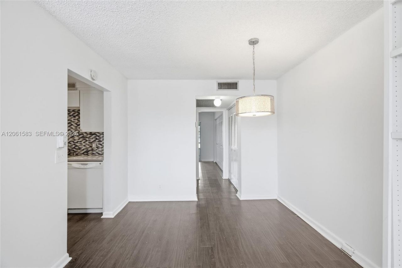 309 Southampton A, Unit 309, West Palm Beach, FL 33417 Photo