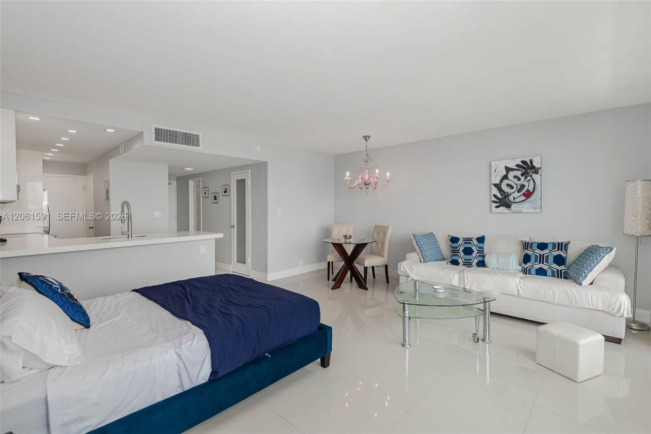 1000 West Ave, Unit 1220, Miami Beach, FL 33139 Photo