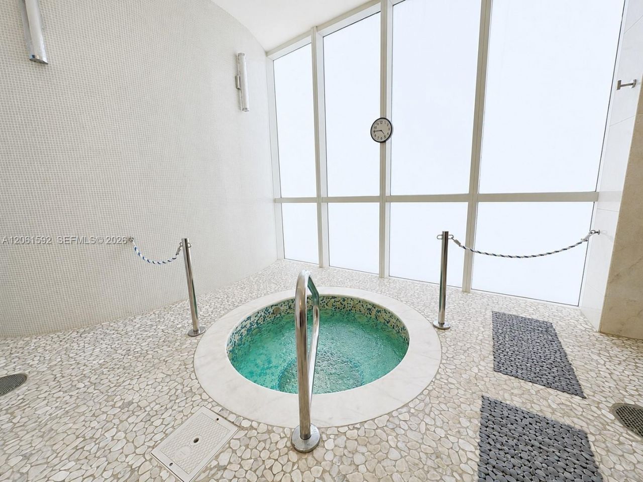 18101 Collins Ave, Unit 506, Sunny Isles Beach, FL 33160 Photo
