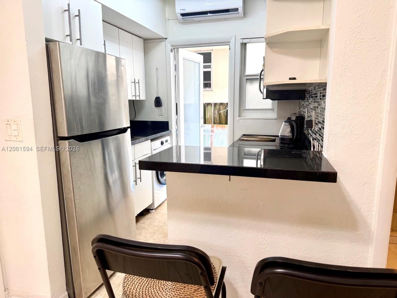 1228 Pennsylvania Ave, Unit 6, Miami Beach, FL 33139 Photo