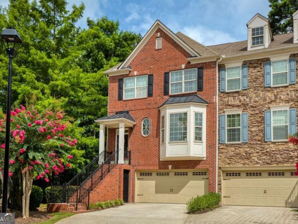5010 Manchester Circle, Roswell, GA 30075