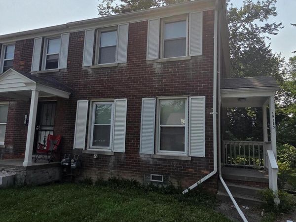 19335 Hoover Street, Detroit, MI 48205