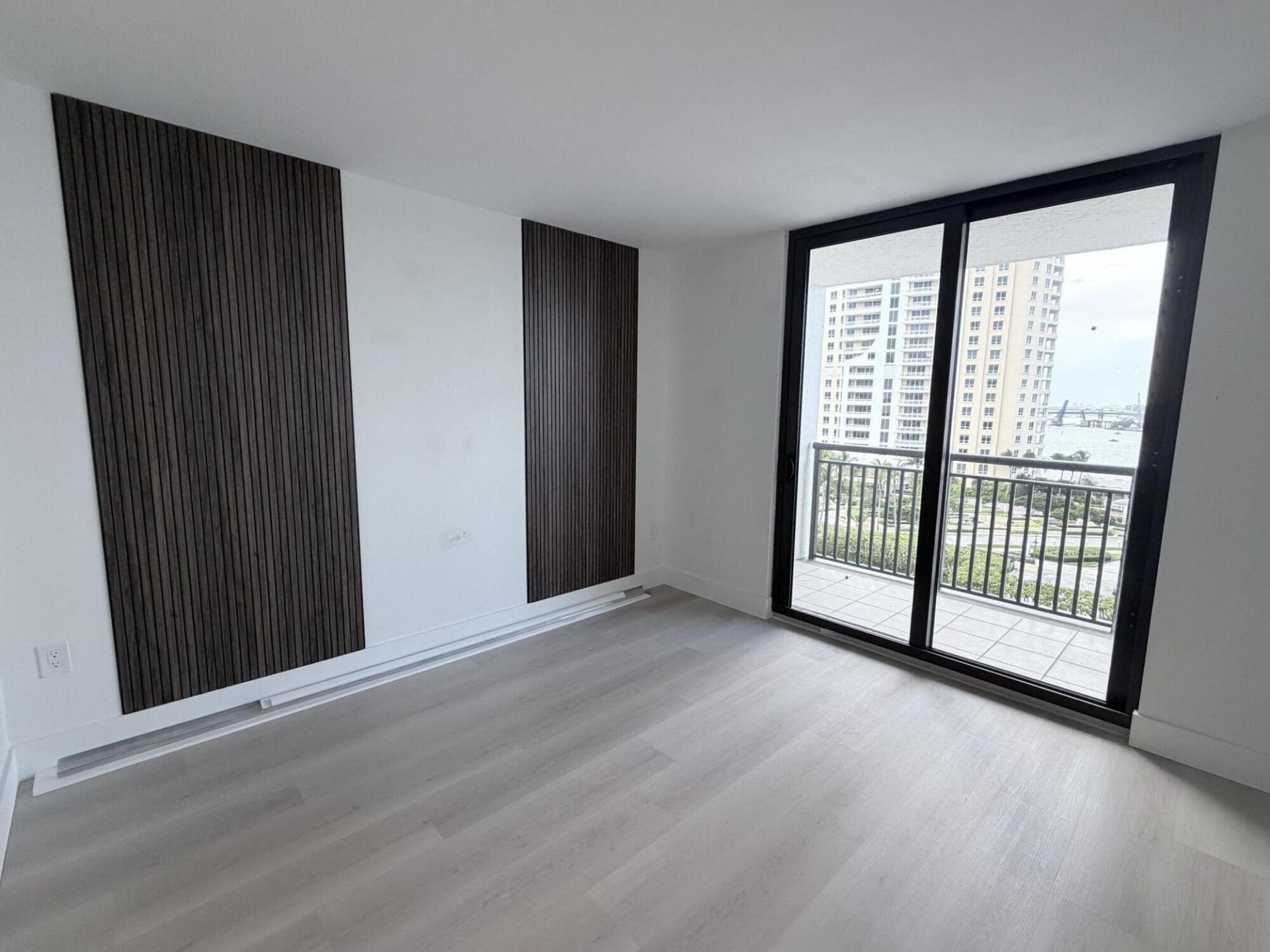 540 Brickell Key Drive, Unit 1224, Miami, FL 33131 Photo