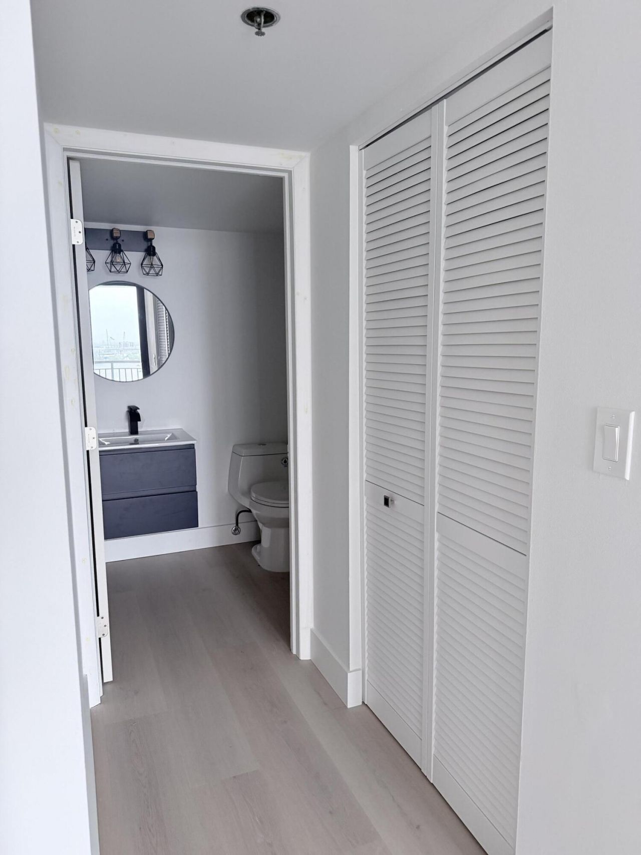 540 Brickell Key Drive, Unit 1224, Miami, FL 33131 Photo